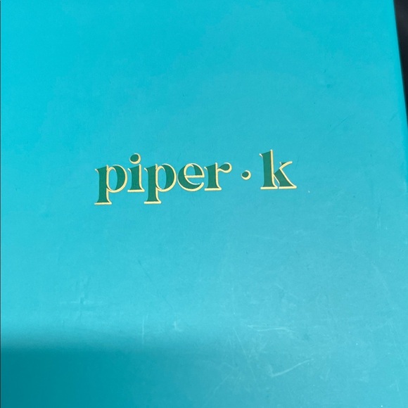 Piper K | Cubic Zirconia Necklace β¨ - Picture 2 of 8